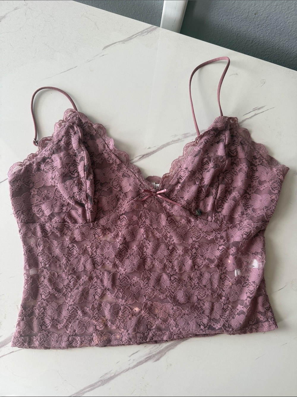 Scalloped Lace Mauve Camisole with Adjustable Straps